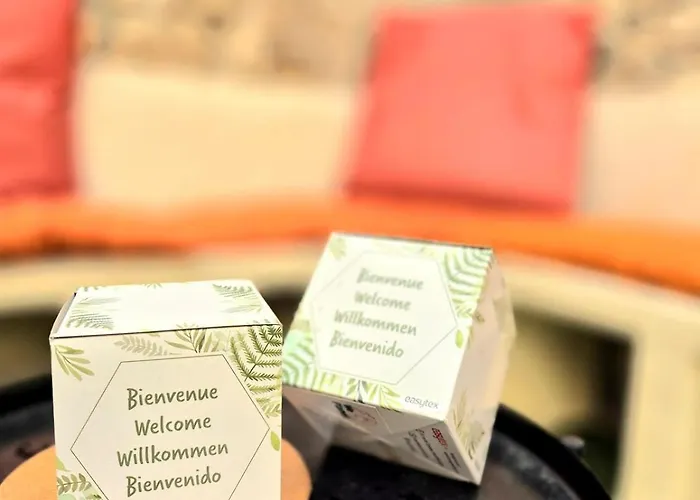 Apartment La Terrasse Nimoise - Heart Of Town - Air Conditioning